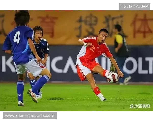 续约合同签订仅仅45天后，上海海港前主帅从英超下课，上海海港队新签约的新人