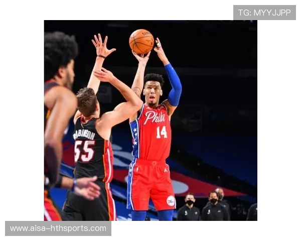 三分专家投疯了，全场11中9