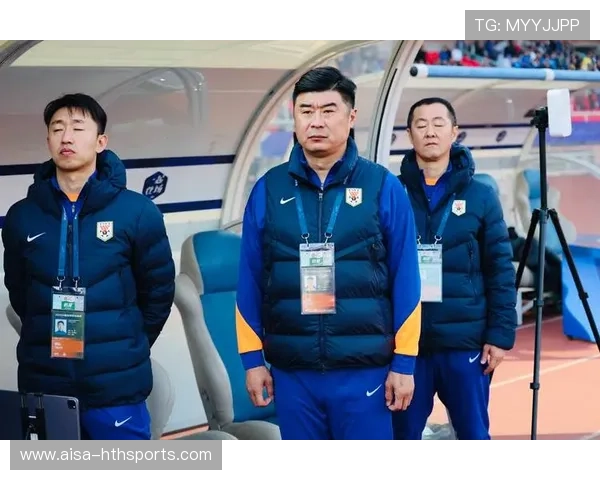 冠军球队引进体能教练团队提升赛季持久竞争力，国家队体能教练员